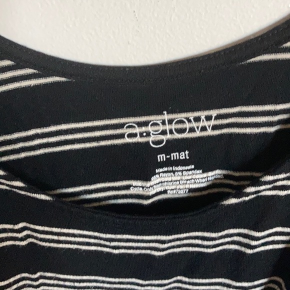 Nursing Top - Picture 2 of 3